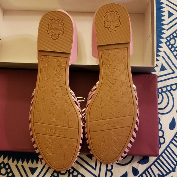 NIB Fergie purple dress sandals 9 - Picture 4 of 4